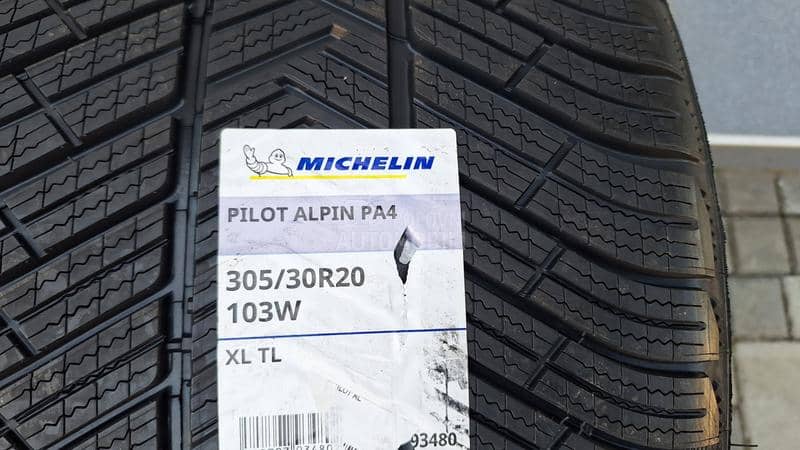 Michelin 305/30 R20 Zimska