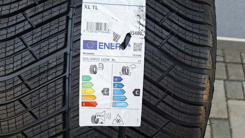 Michelin 305/30 R20 Zimska