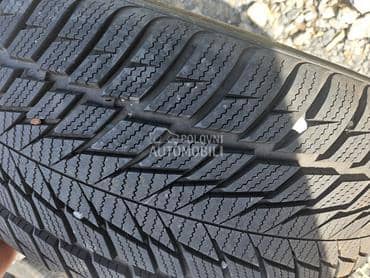 Ostalo 235/50 R18 Zimska