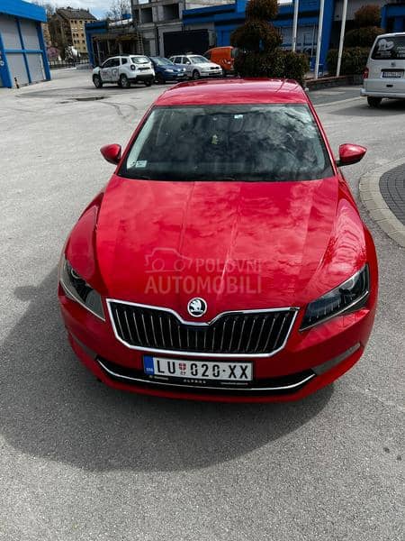 Škoda Superb 