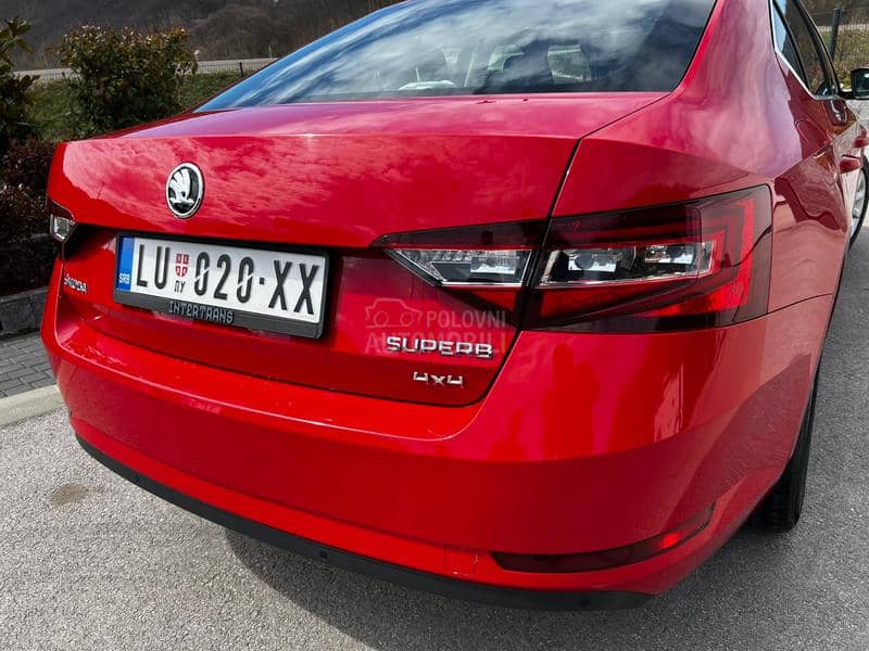 Škoda Superb 