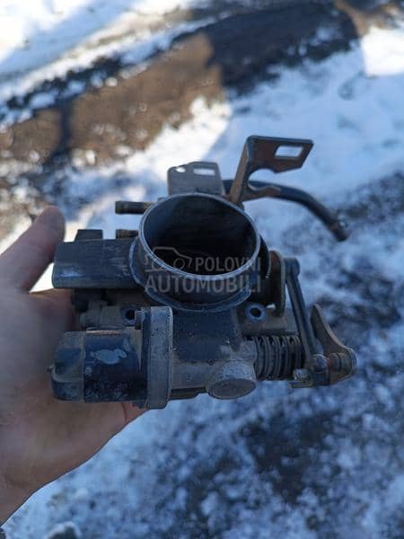 Klapna gasa za 1.6 16v