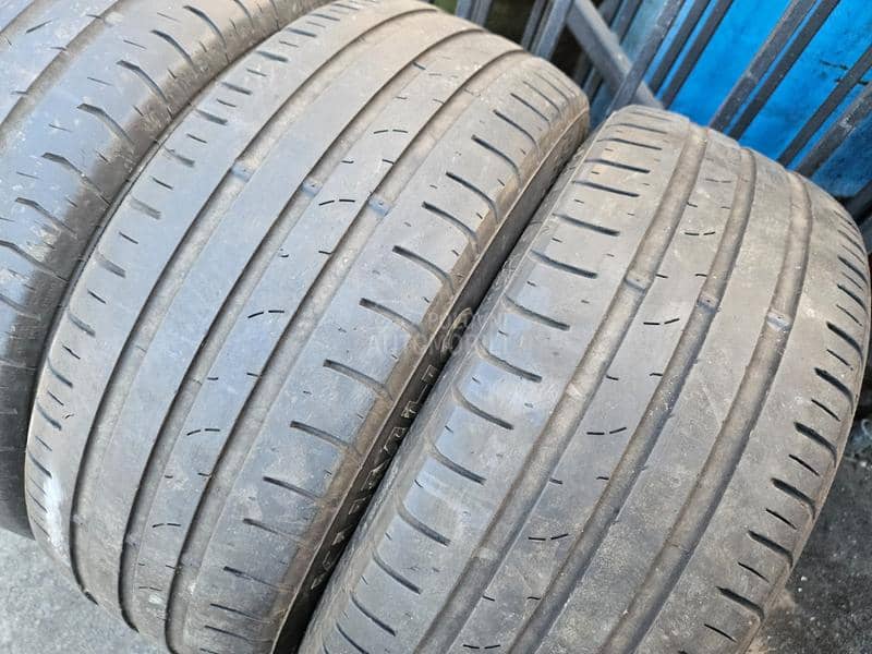 Kumho 195/55 R15 Letnja