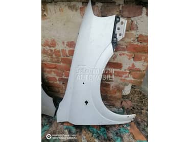 Desno krilo Y474 za Opel Astra G