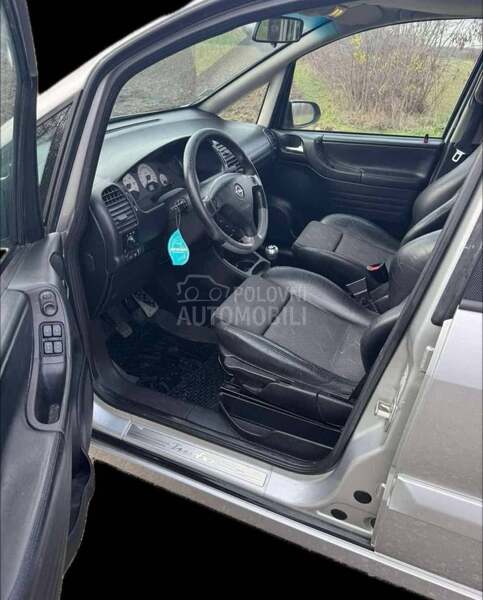 Opel Zafira OPC -  kompletan auto u delovima