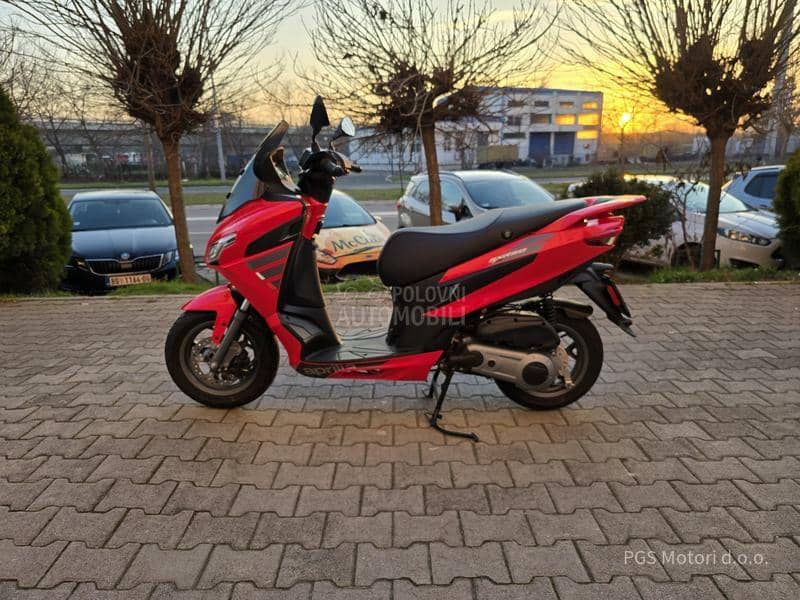 Aprilia SXR 50 4T