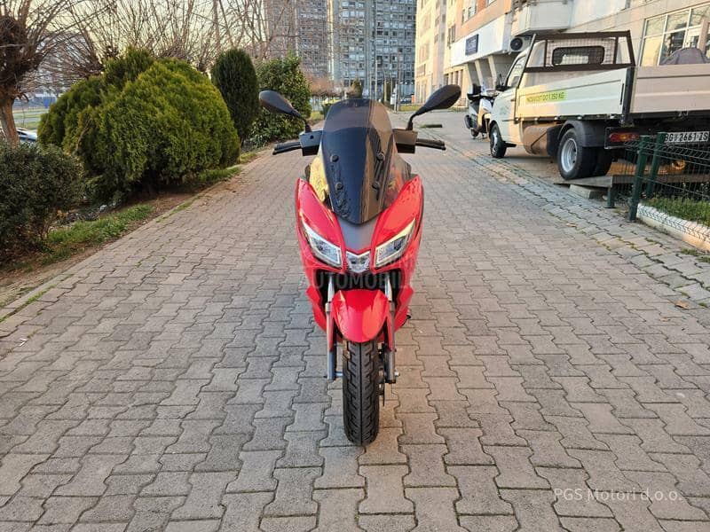Aprilia SXR 50 4T