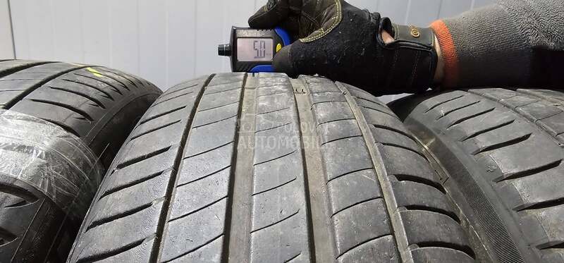 Michelin 215/65 R17 Letnja