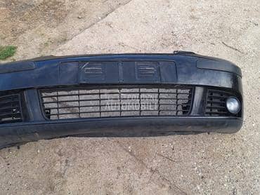 Golf 5  Branik za Volkswagen Golf 5 od 2005. do 2009. god.