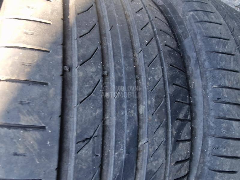 Continental 235/40 R19 Letnja