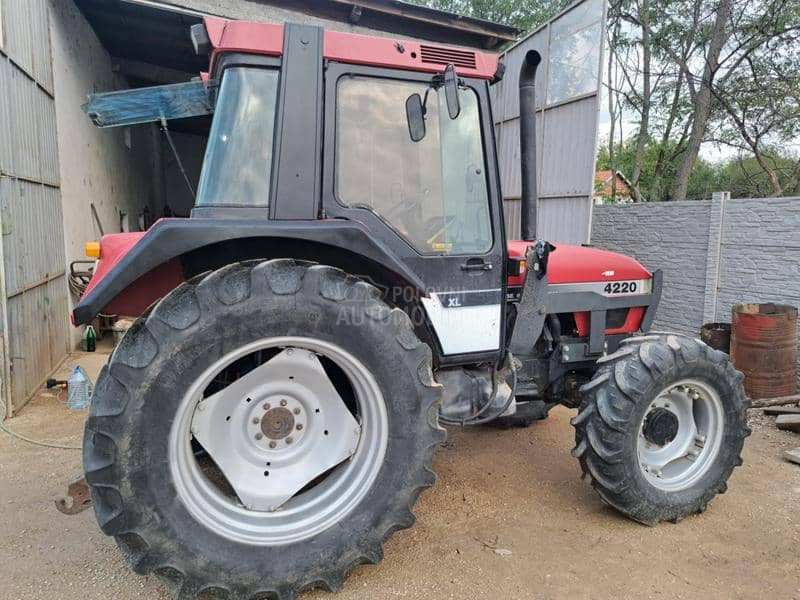 Case IH 4220