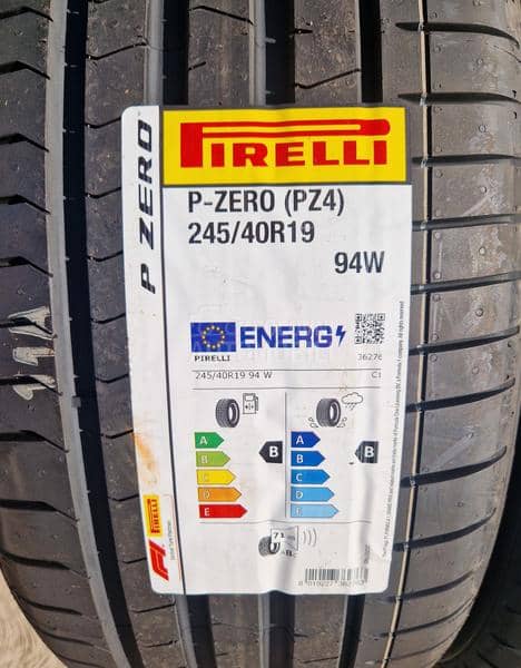 Pirelli 245/40 R19 Letnja