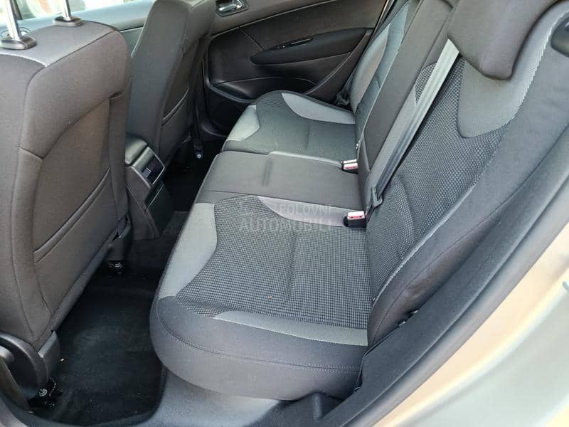 Peugeot 308 1.6HDI