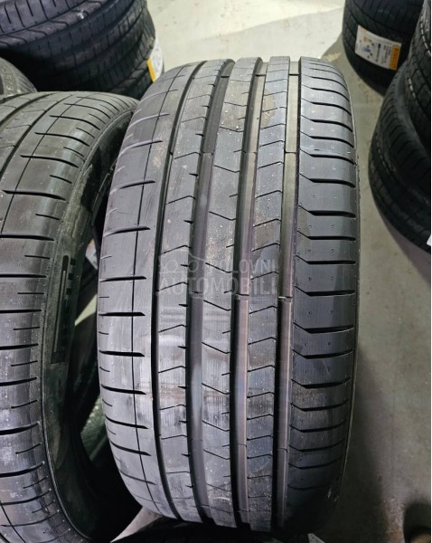 Pirelli 325/35 R22 Letnja