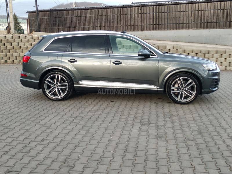 Audi Q7 3.0TDI S LINE 7 SED