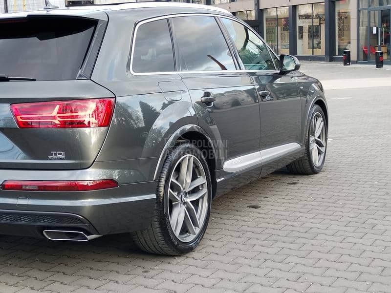 Audi Q7 3.0TDI S LINE 7 SED