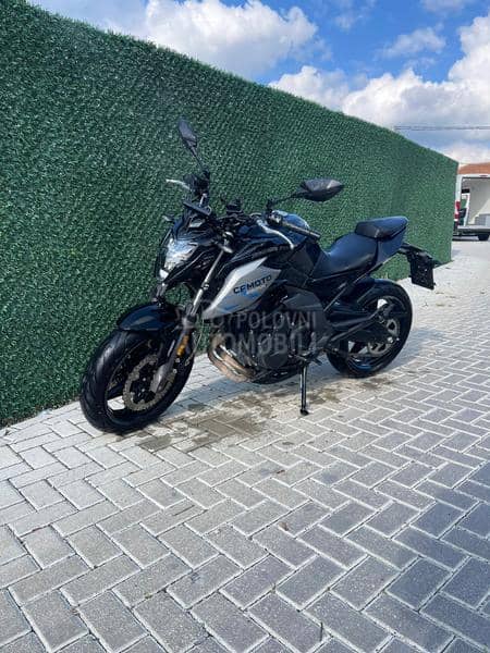 CFMOTO 650 NK