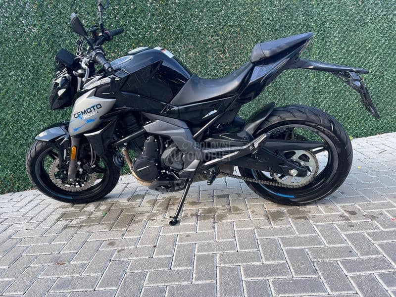 CFMOTO 650 NK