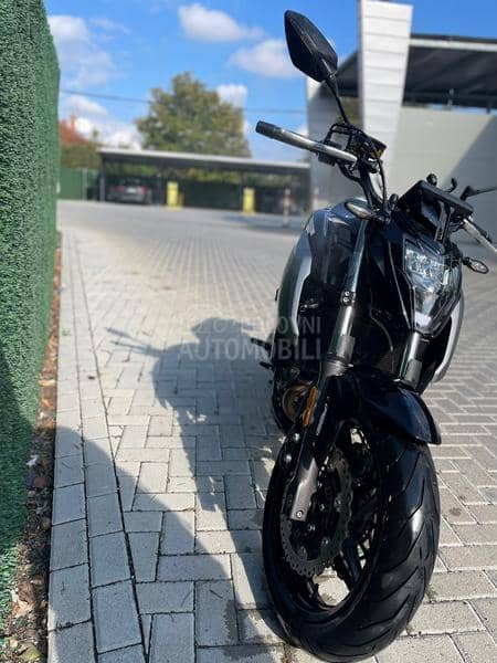 CFMOTO 650 NK