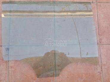 ZADNJE LEVO STAKLO za Škoda Rapid od 2012. do 2019. god.