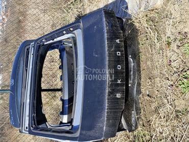 gepek vrata za Škoda Superb