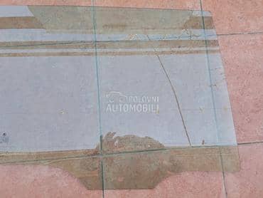 zadnje desno staklo za Škoda Octavia od 2012. do 2020. god.