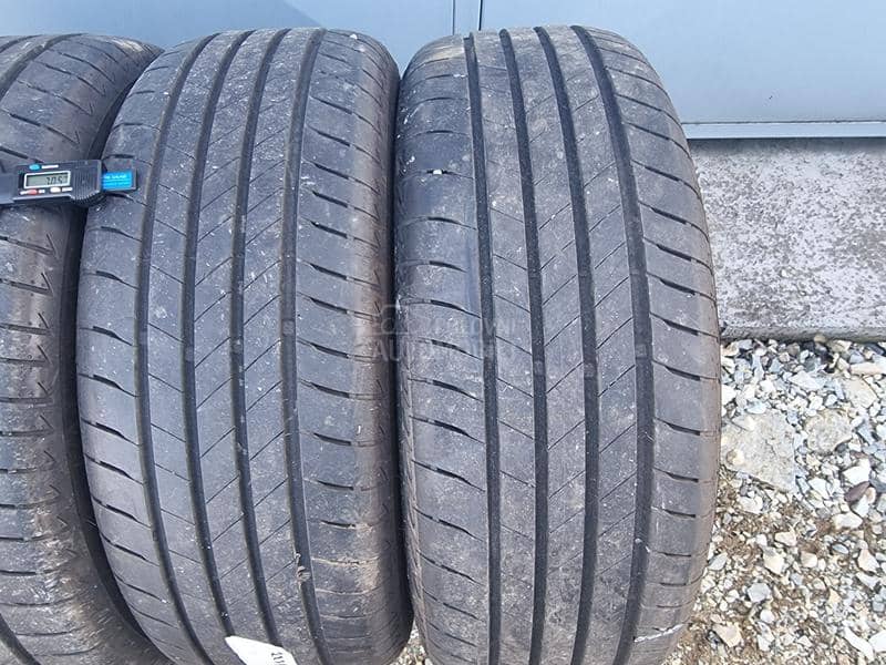 Bridgestone 235/55 R18 Letnja