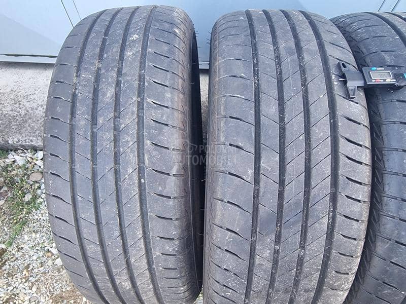Bridgestone 235/55 R18 Letnja