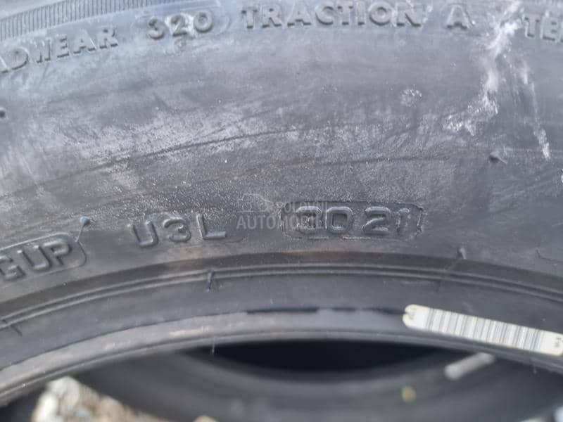 Bridgestone 225/55 R17 Letnja