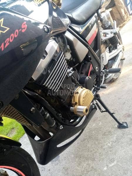 Kawasaki ZRX 1200 S