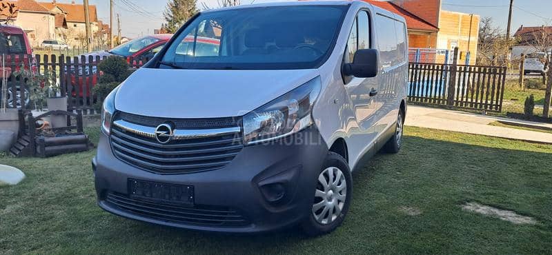Opel Vivaro 