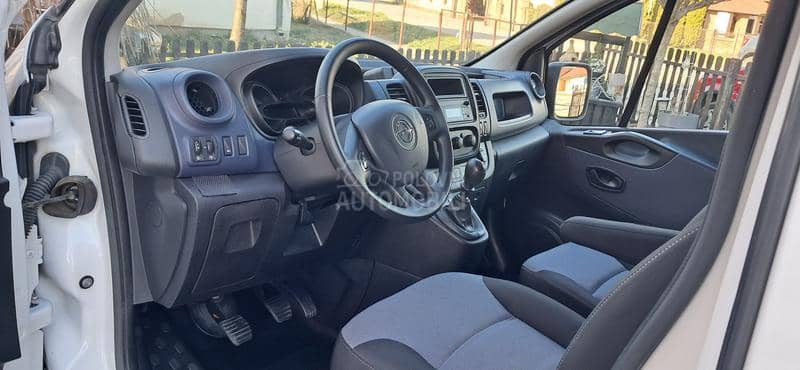 Opel Vivaro 