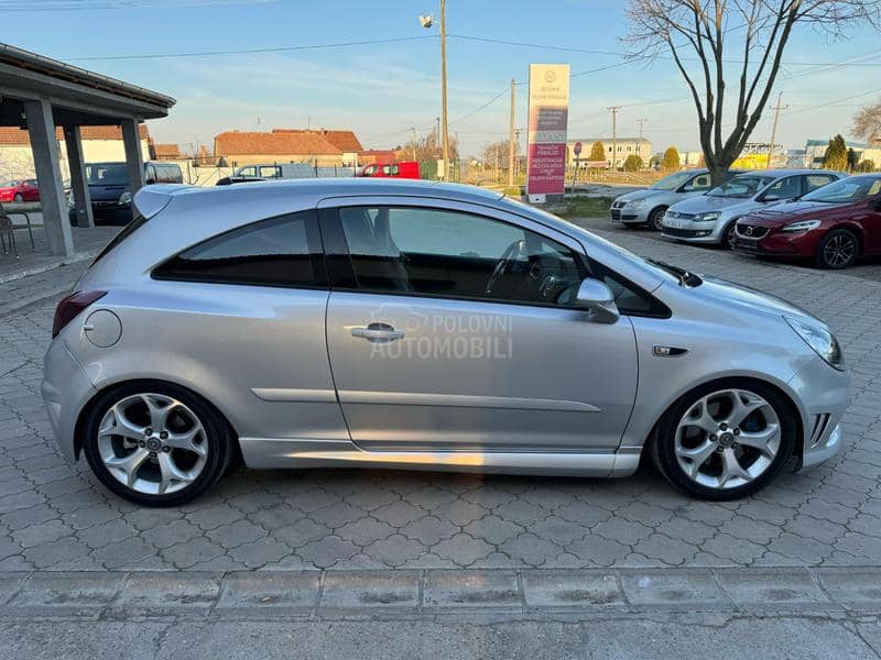 Opel Corsa D 1.6 opc