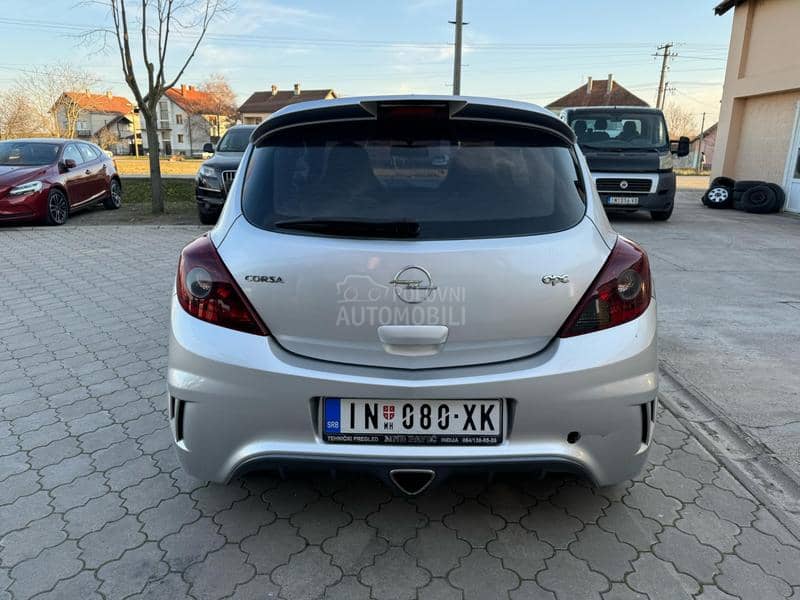 Opel Corsa D 1.6 opc