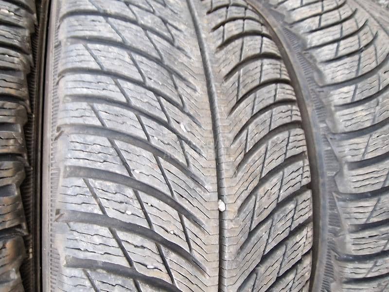 Michelin 225/65 R17 Zimska