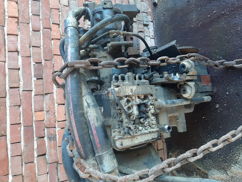 ZF 4WG 200 menjac