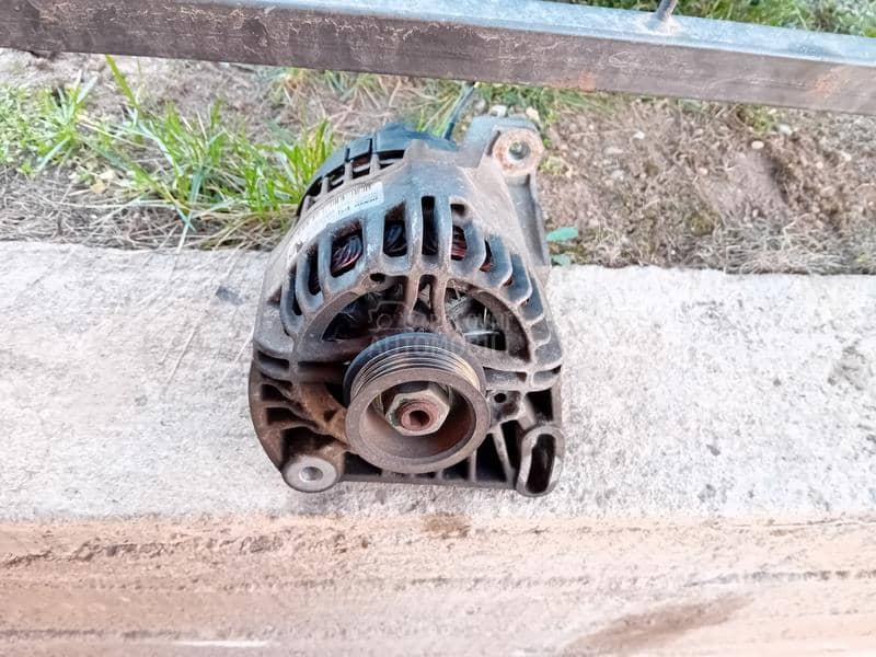Alternator 1.1 bez klime