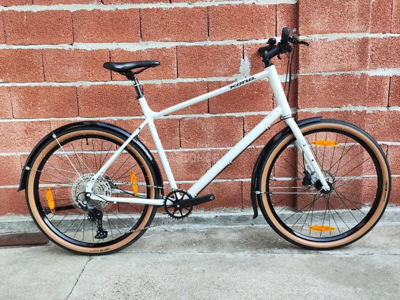 Kona 1x11 full Deore