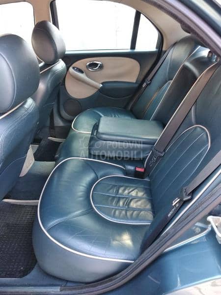 Rover 75 