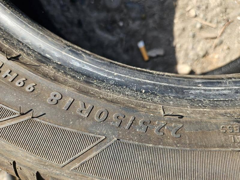 Dunlop 225/50 R18 Sve sezone