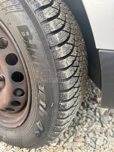 Blackhawk 195/65 R15 Letnja