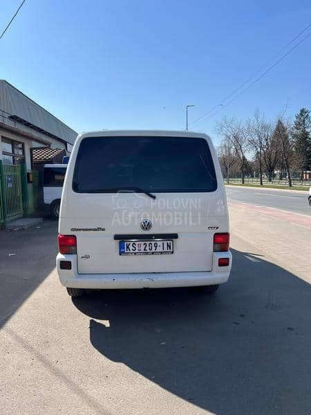 Volkswagen Transporter T4 Caravella 2.5TDI