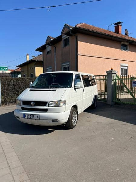 Volkswagen Transporter T4 Caravella 2.5TDI