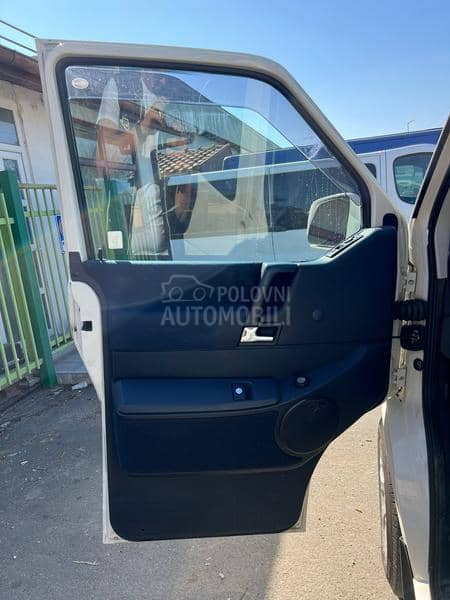 Volkswagen Transporter T4 Caravella 2.5TDI