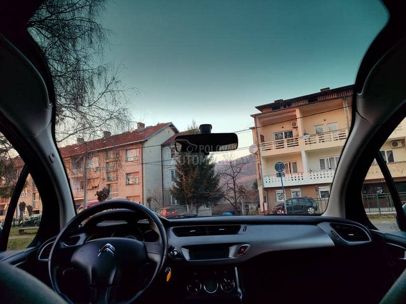 Citroen C3 1.2i SVAJCARSKA