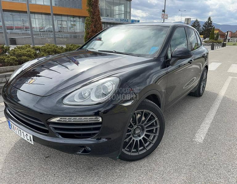 Porsche Cayenne Hybrid