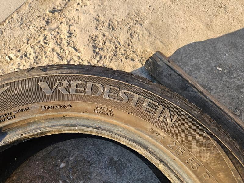 Vredestein 215/55 R16 Sve sezone