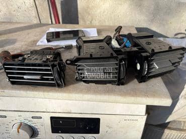 Rešetke ventilacije za Mercedes Benz E 124, E 200, E 220 ... od 2009. do 2013. god.