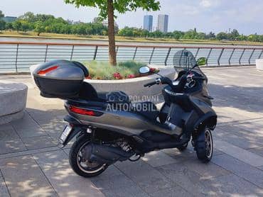 Piaggio MP3 300 LT SPORT B kateg