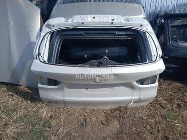 Gepek vrata za BMW X1